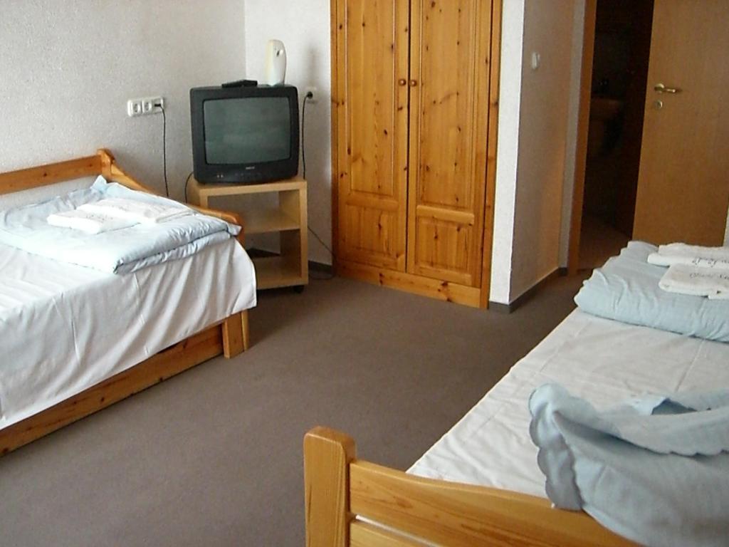 Hotel Napfuerdo Vendeghaz Mezőkövesd Exterior foto